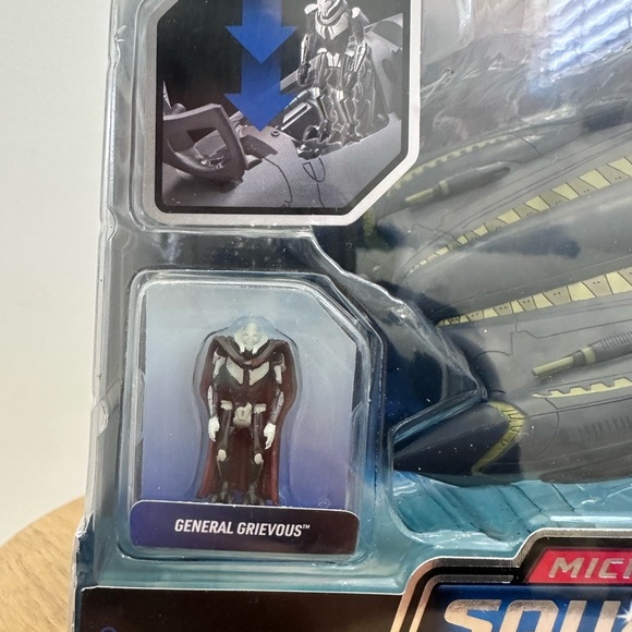 Star Wars Micro Galaxy Squadron RARE 1 of 15,000 - Picture 3 of 4